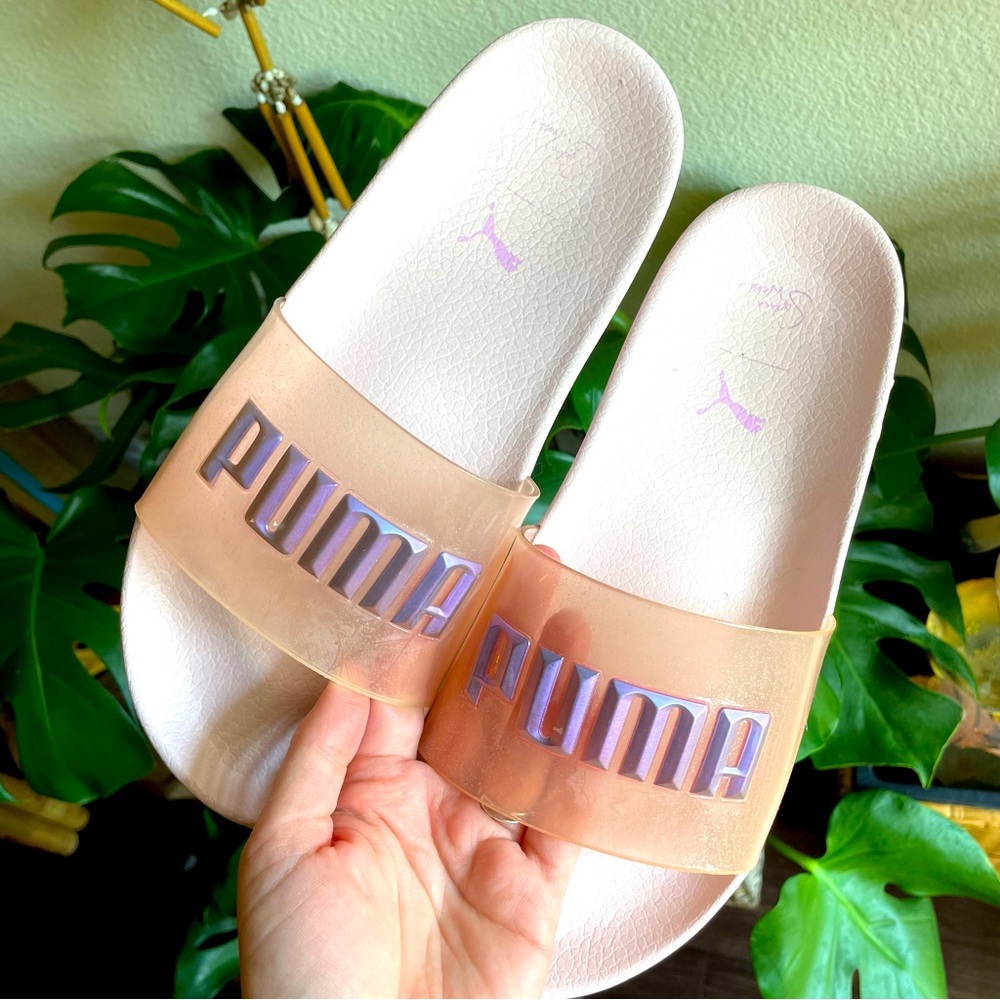 Pink Puma Slides Fenty Glitter Pink Iridescent Logo slide on Sandals size 9 8.5